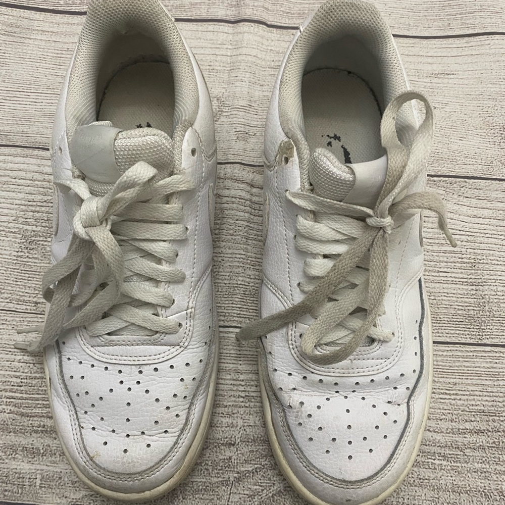 Nike Womens Court Vision CD5434-100 White Casual Shoes Sneakers Size 9.5.
